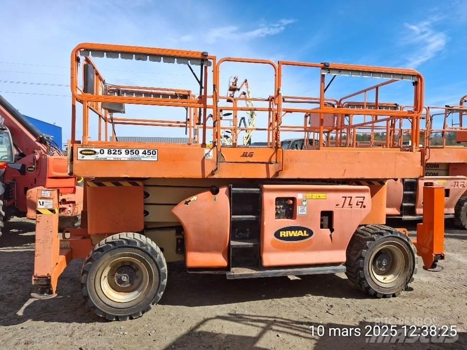 JLG 3394RT Scheren-Arbeitsbühnen