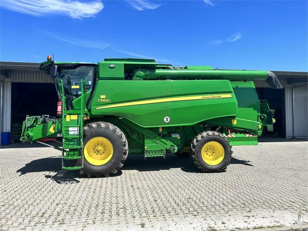 John Deere T560 Mähdrescher