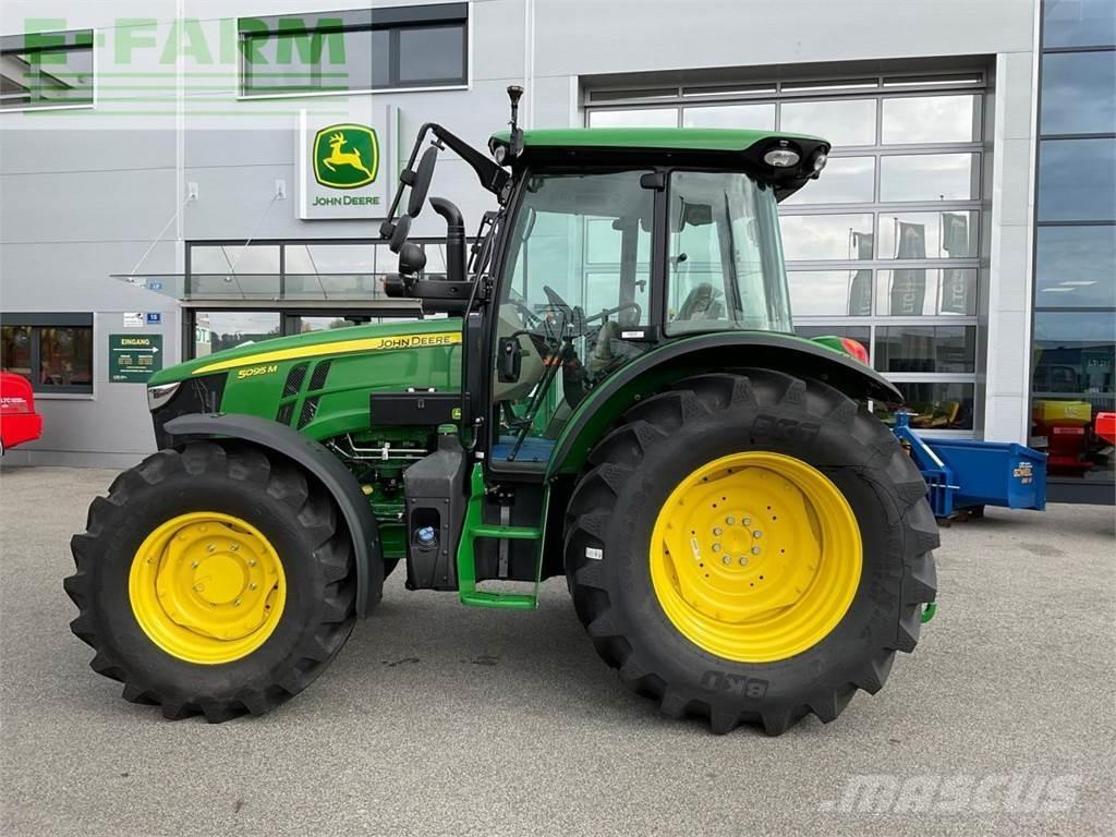 John Deere 5095M Traktoren