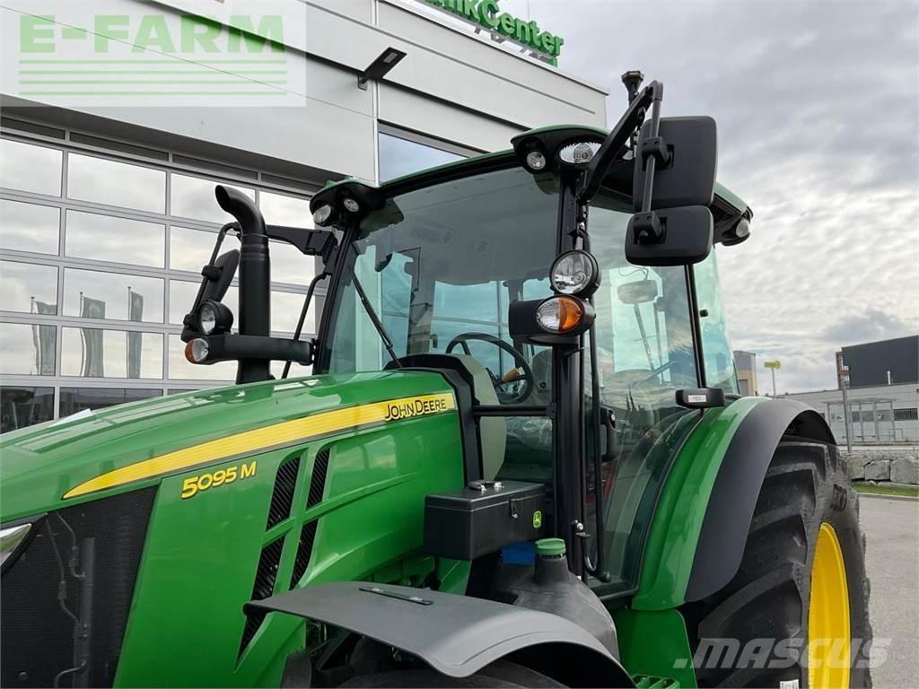 John Deere 5095M Traktoren