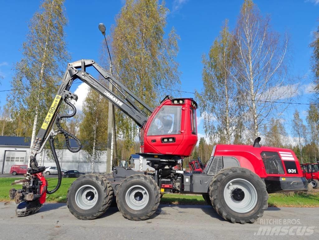 Komatsu 931 Harvester