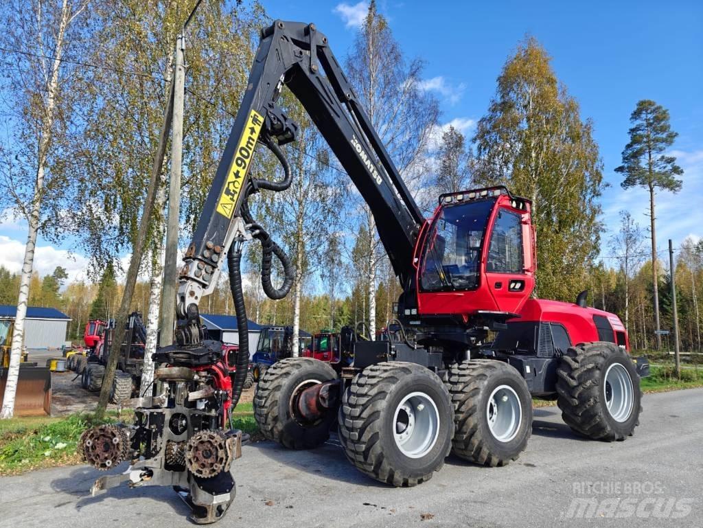Komatsu 931 Harvester