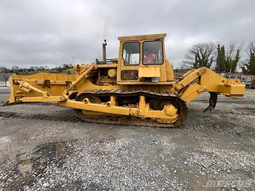 CAT D 7 Bulldozer
