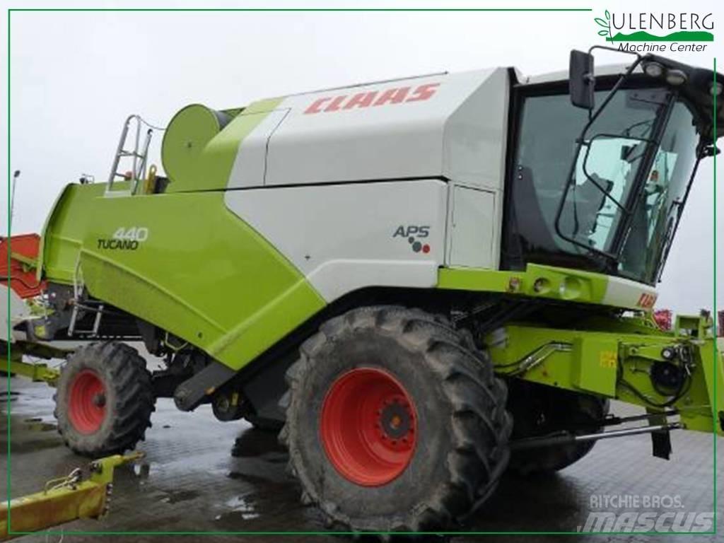 CLAAS Tucano 440 Mähdrescher