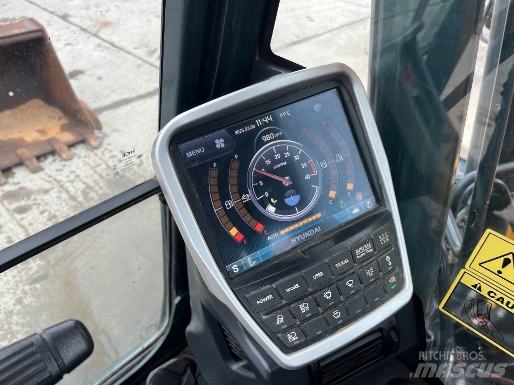 Hyundai HX140LC Raupenbagger