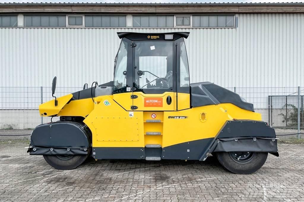 Bomag BW 28 RH Gummiradwalzen
