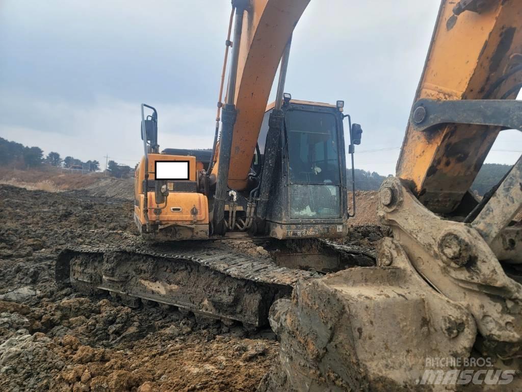 Hyundai HX 220 Raupenbagger