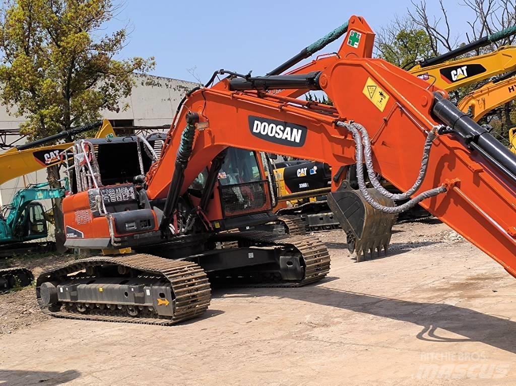 Doosan DX 300 Midibagger  7t - 12t