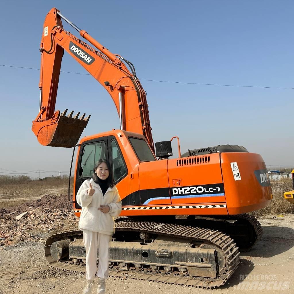 Doosan DH220LC-7 Raupenbagger