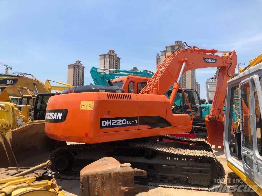 Doosan DH220LC-7 Raupenbagger