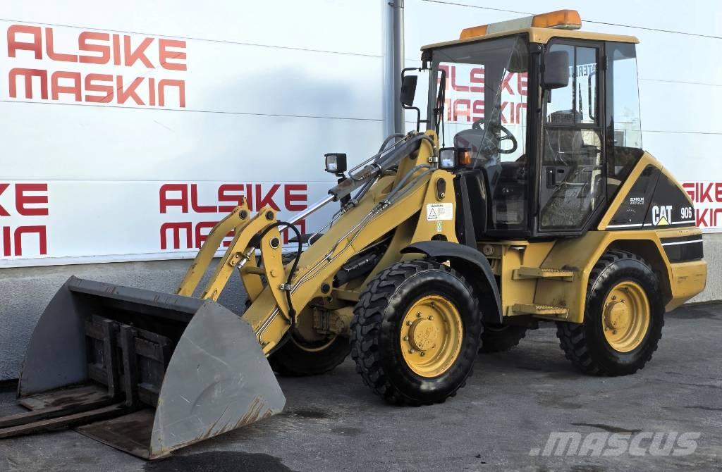 CAT 906 Radlader