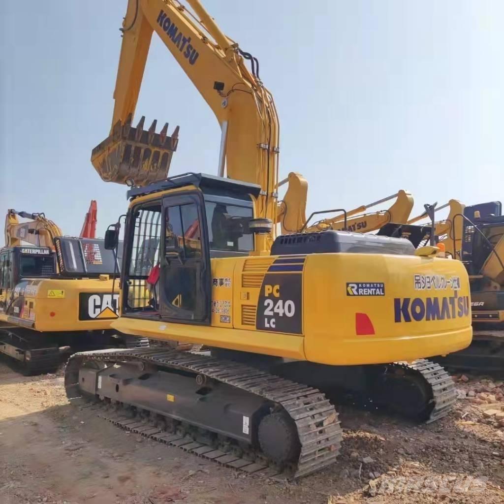 Komatsu PC 240 LC-8 Raupenbagger