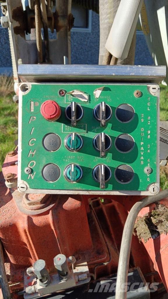 Pichon 16500 Gülletankwagen