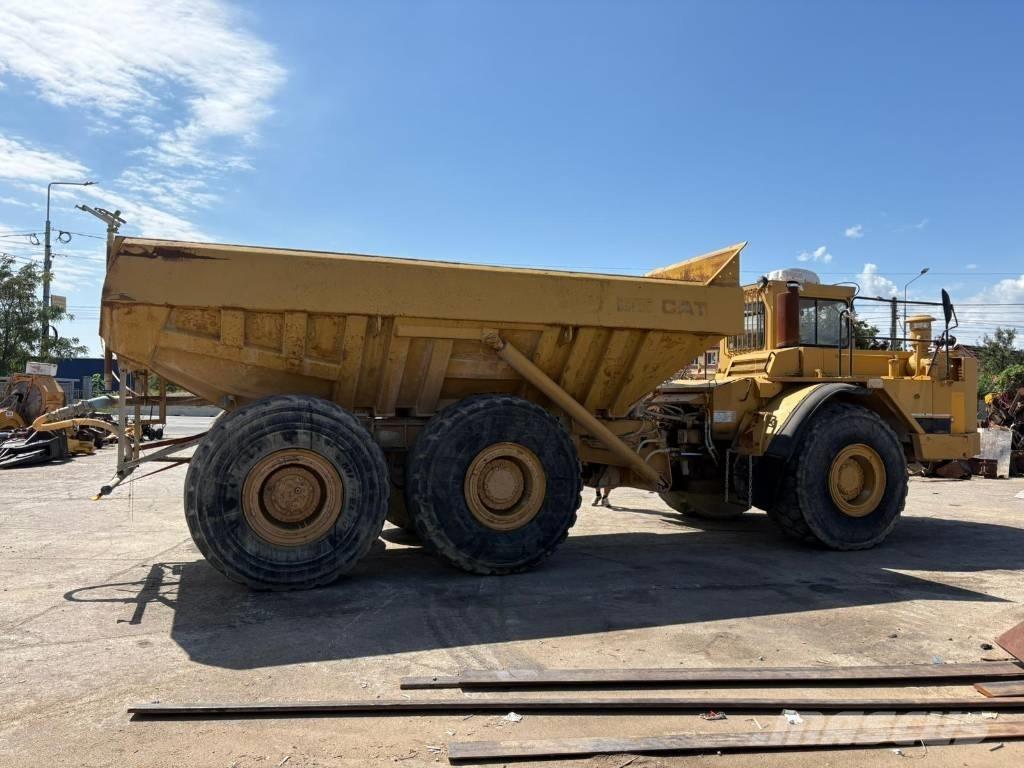 CAT D 350 C Dumper - Knickgelenk