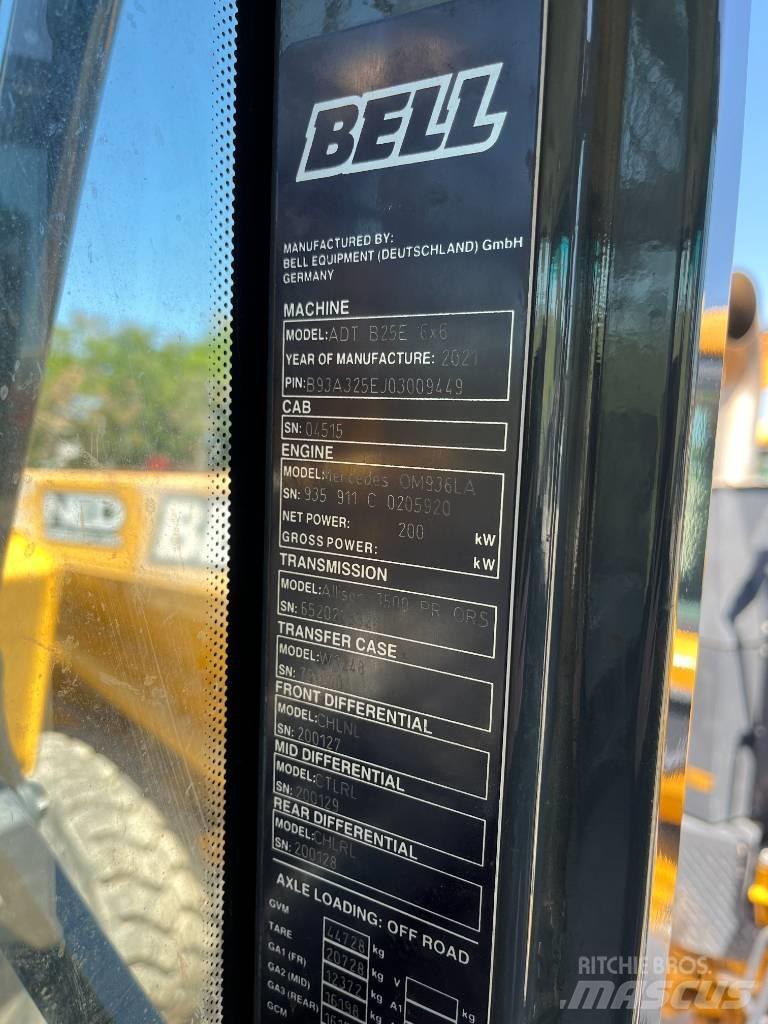 Bell B25E Dumper - Knickgelenk