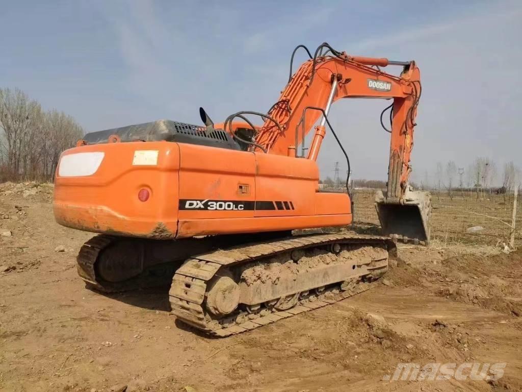 Doosan DX300LC Raupenbagger