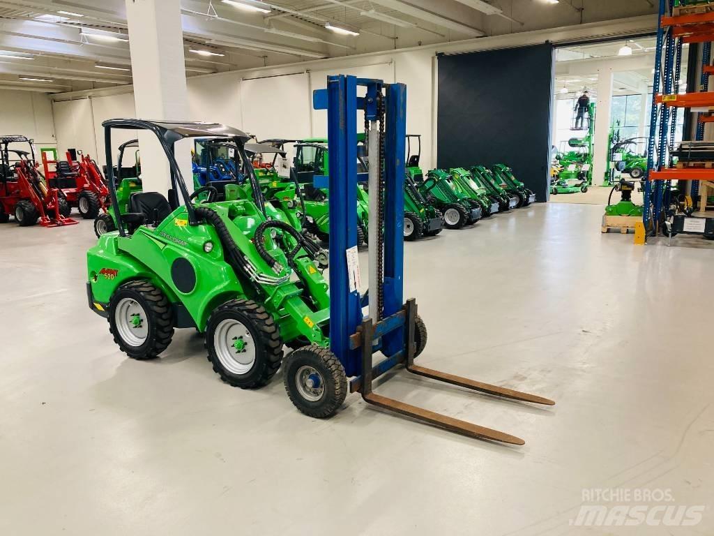 Avant Trucktårn Sonstige Baumaschinen