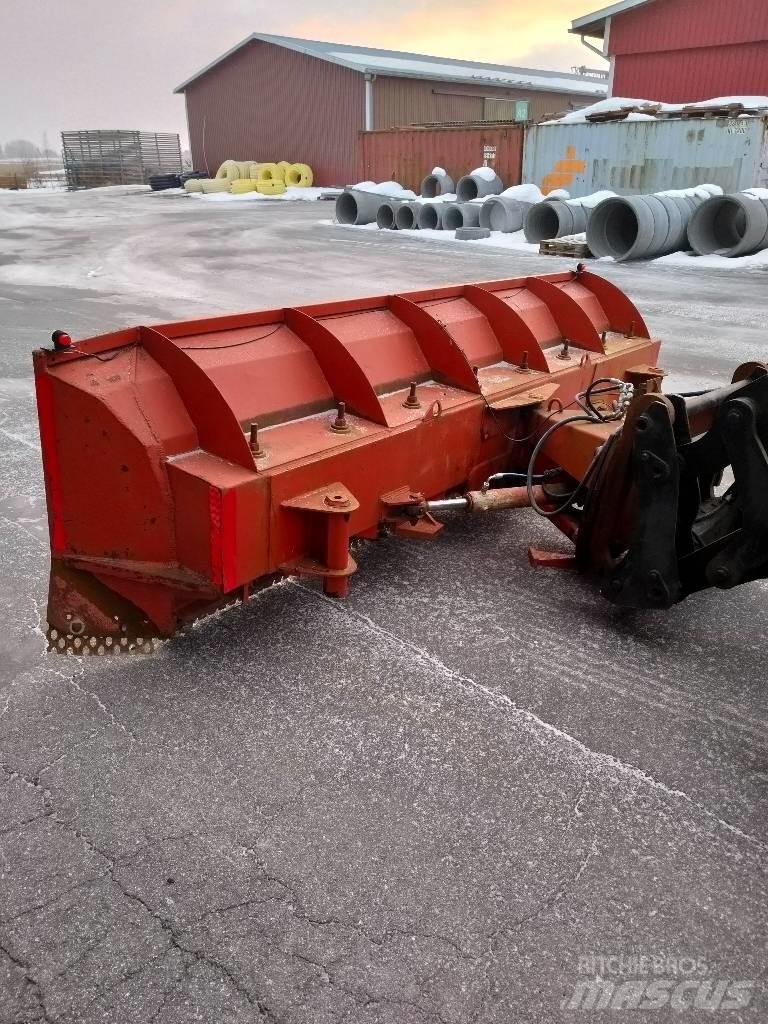 Lucksta 360 Schneeschilde und -pflüge