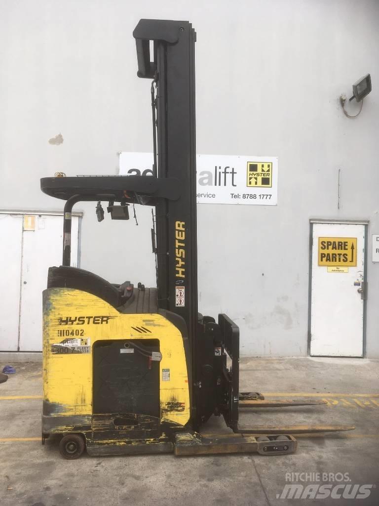 Hyster N35ZDR Schubmaststapler
