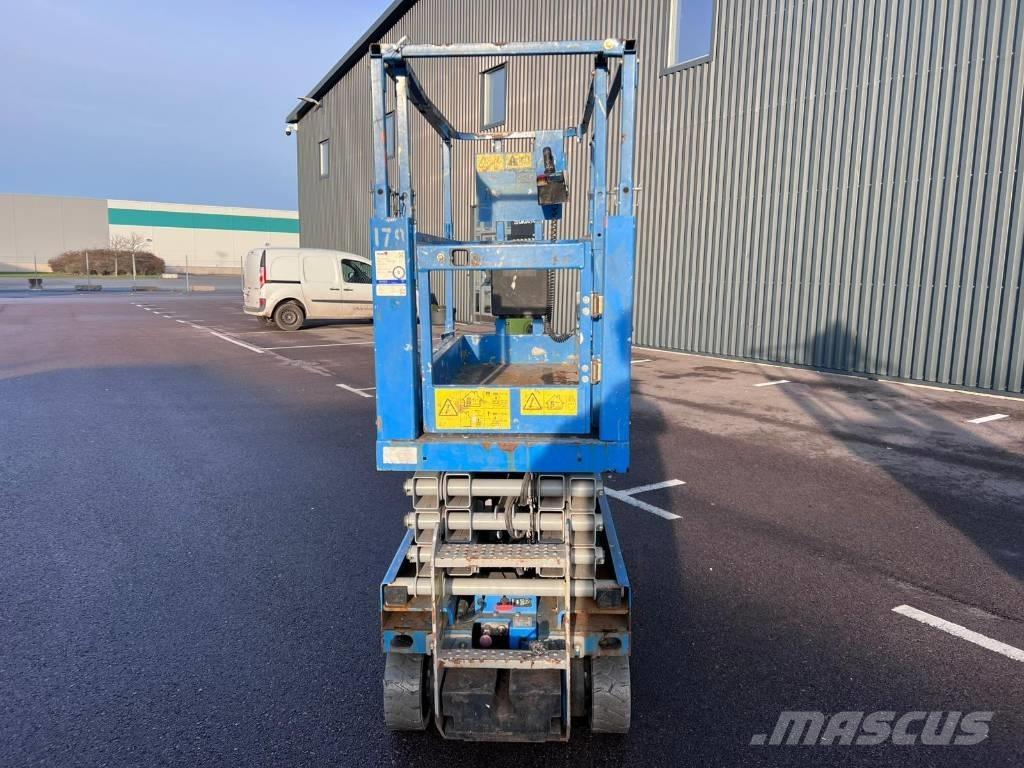 Genie GS 1930 Scheren-Arbeitsbühnen