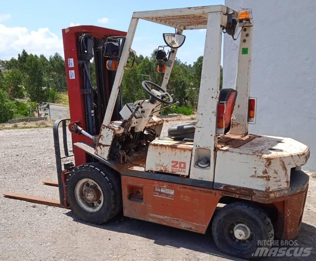 Nissan EH02A20U Diesel heftrucks