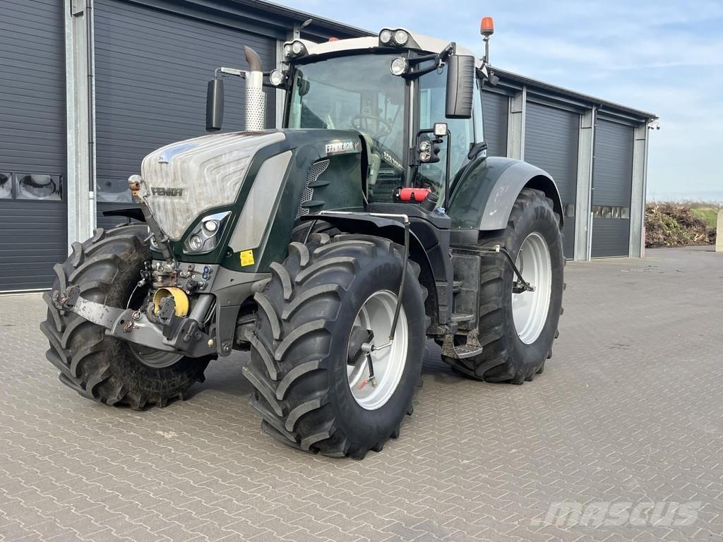 Fendt 828 VARIO Traktoren