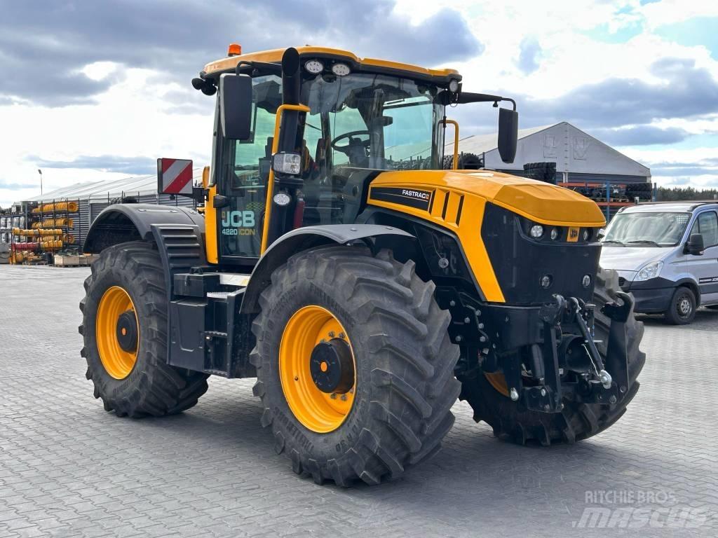JCB 4220 ICON Traktoren