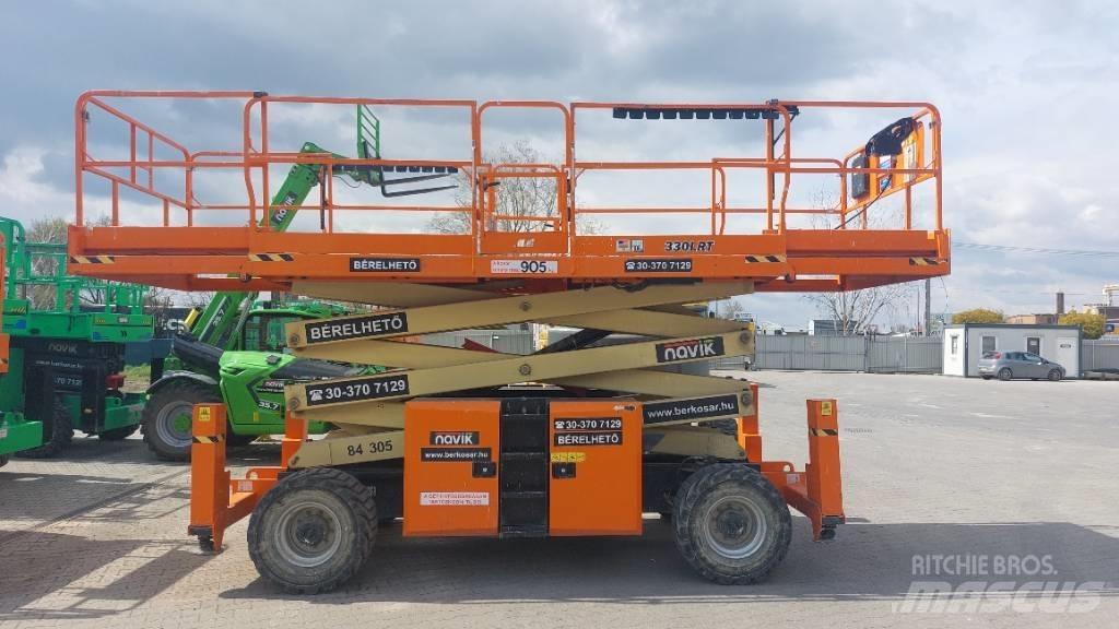 JLG 330 LRT Scheren-Arbeitsbühnen