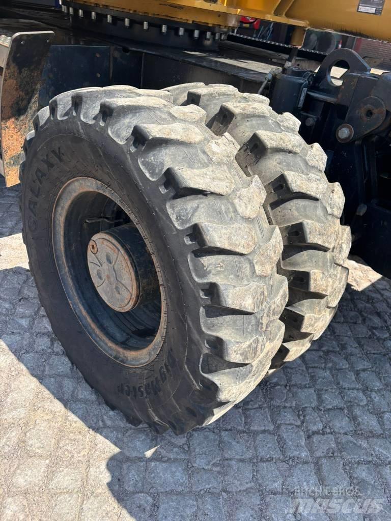 CAT M 313 D Mobilbagger