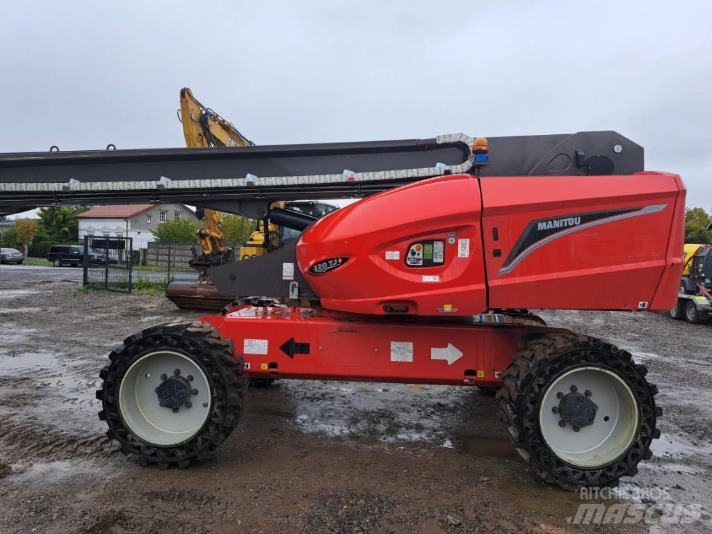Manitou 220TJ Teleskopbühnen