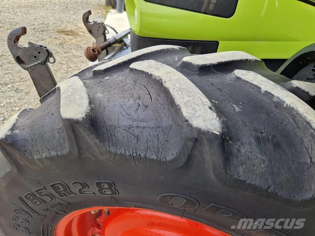 CLAAS Ares 557 ATZ Traktoren