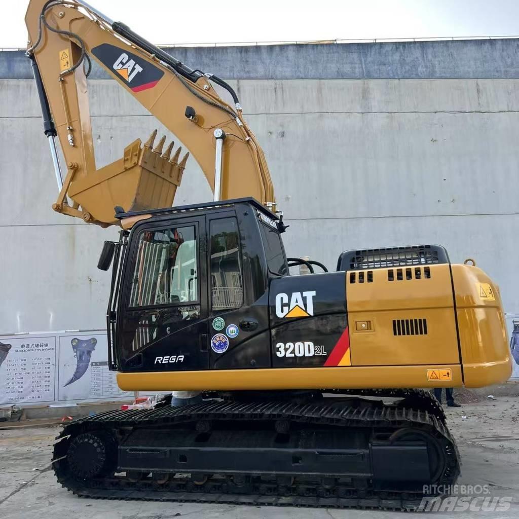 CAT 320 D2 Raupenbagger