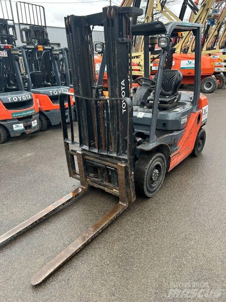 Toyota 02-8 FDF 25 Diesel heftrucks