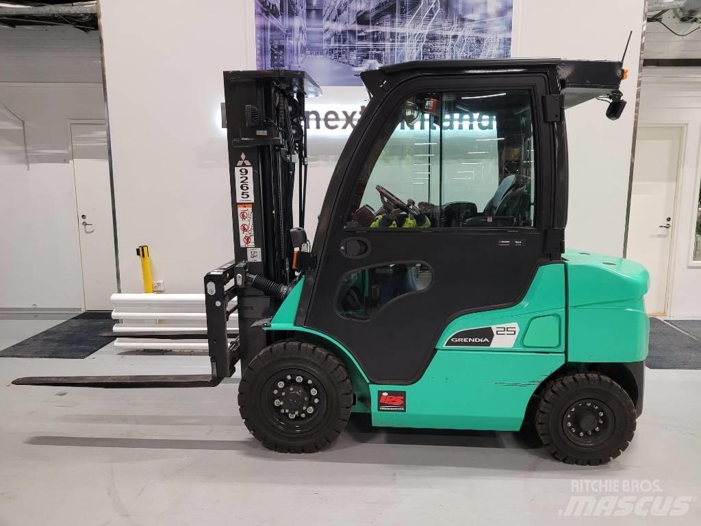 Mitsubishi FD25N3 Diesel heftrucks