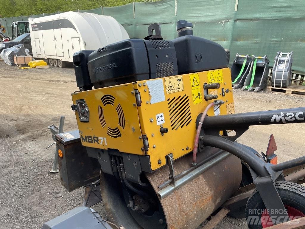 Mecalac MBR 71 Walzenzüge