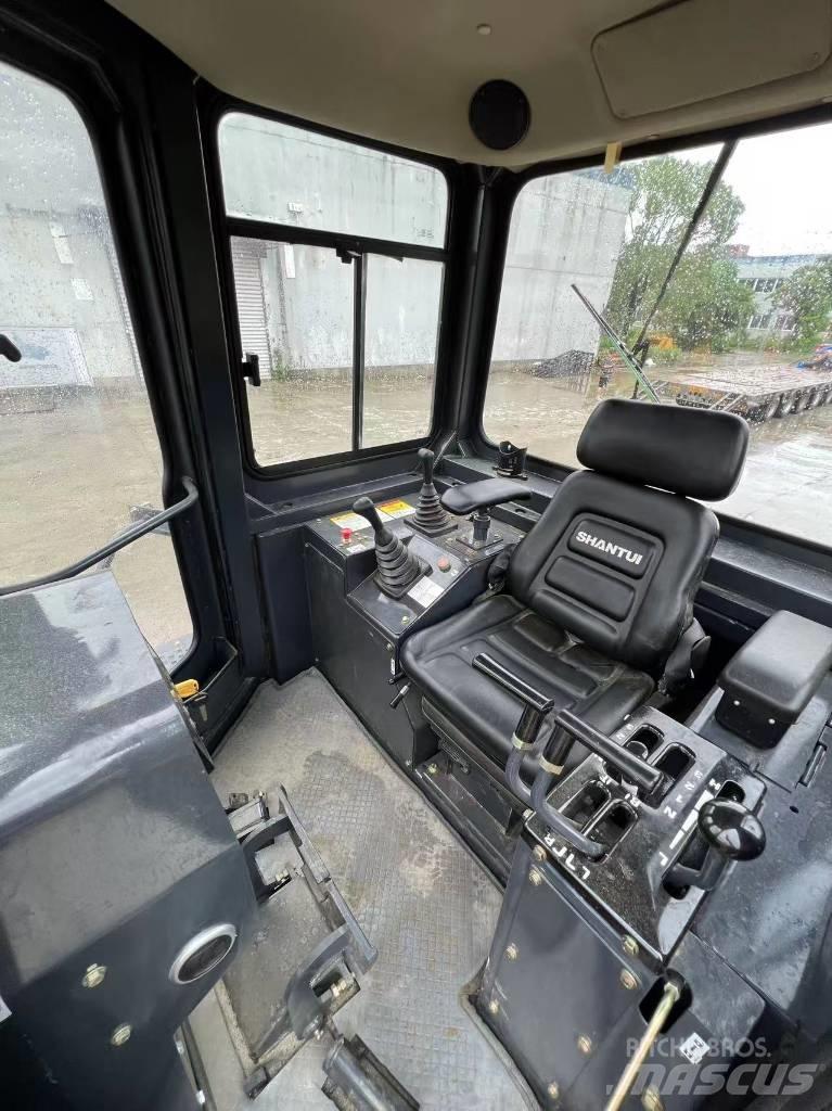 Shantui SD22L Bulldozer
