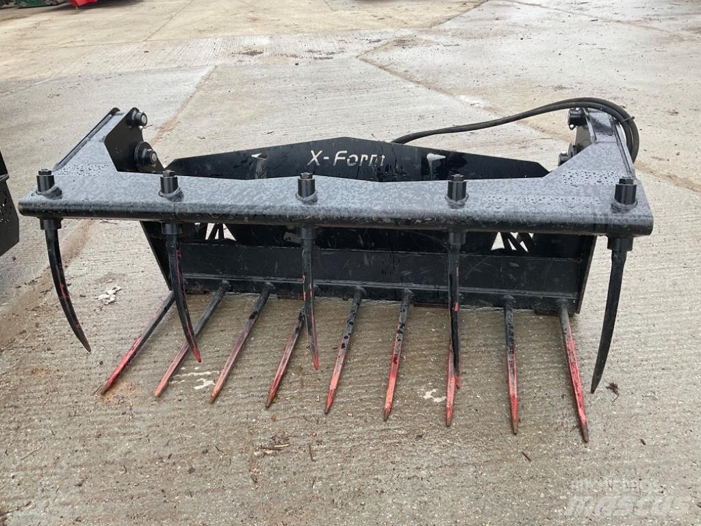 Manitou X-form Weitere Lade- und Grabgeräte