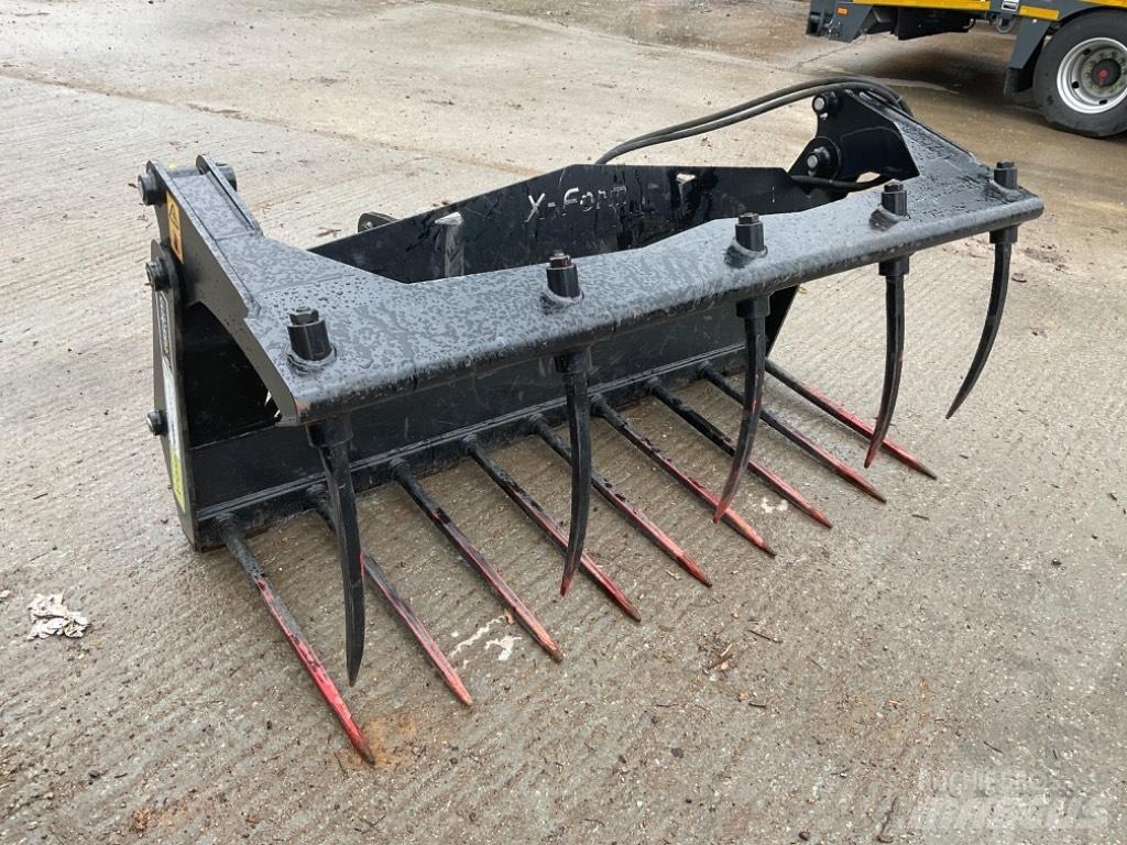 Manitou X-form Weitere Lade- und Grabgeräte