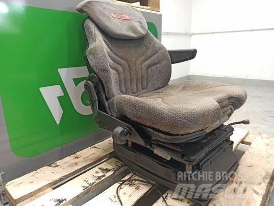 Valtra N 163 chair Kabinen