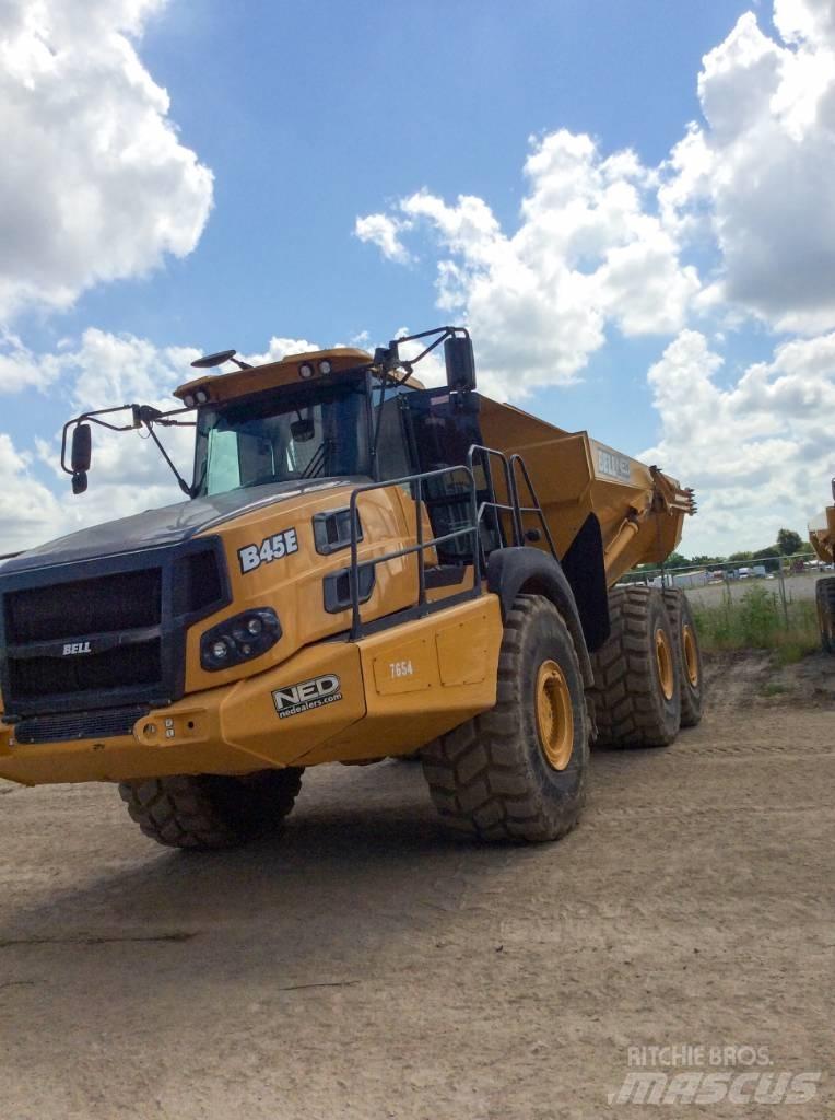 Bell B45E Dumper - Knickgelenk