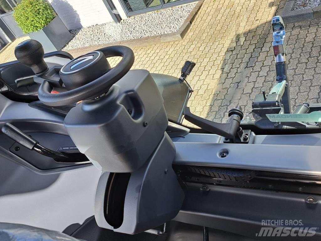 Valtra N175D Traktoren