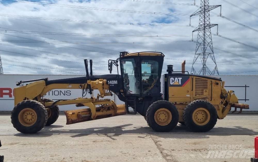CAT 140 M Grader