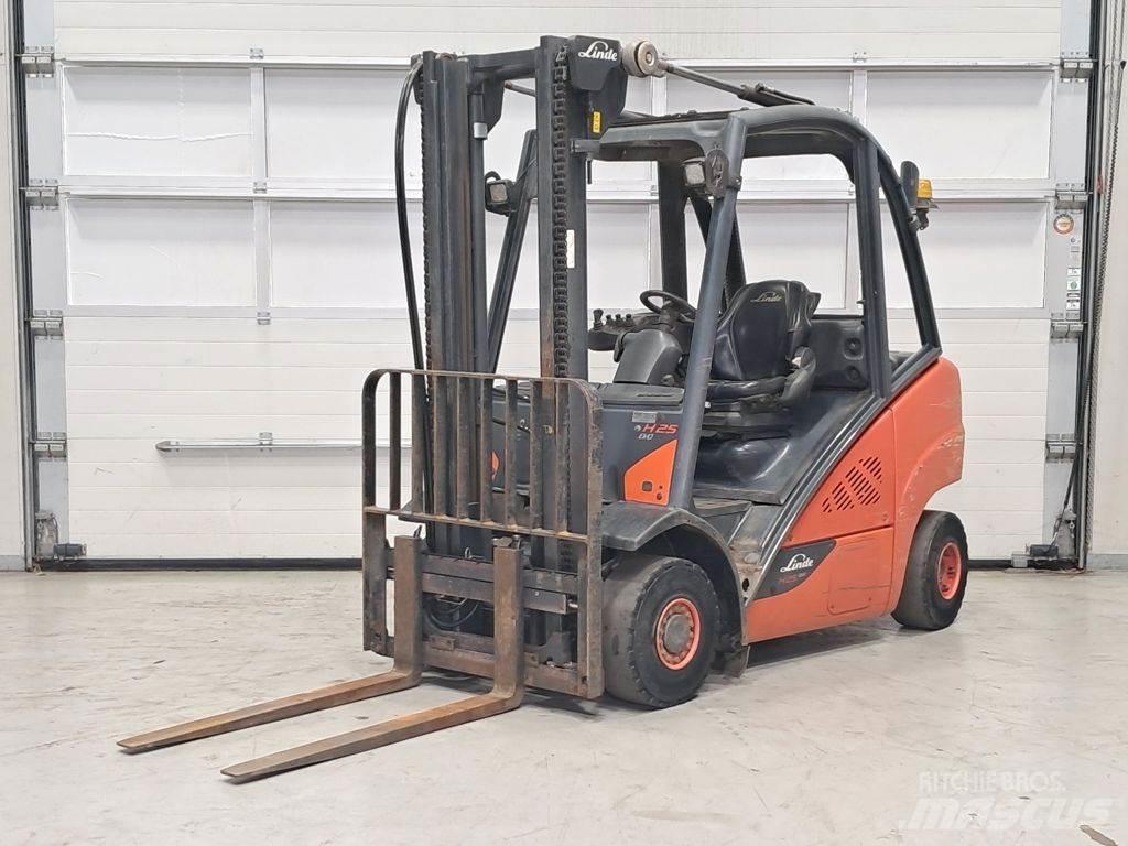 Linde H25D-02 Diesel heftrucks