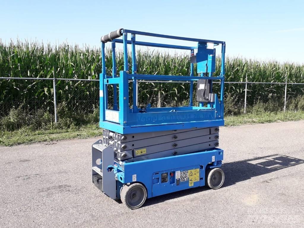Genie GS 1932 Scheren-Arbeitsbühnen