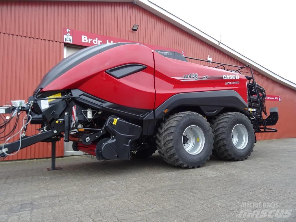 Case IH LB 436 Quaderpressen