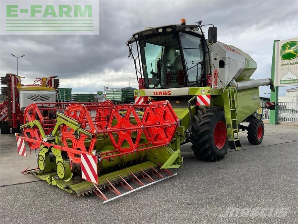 CLAAS AVERO 240 Mähdrescher