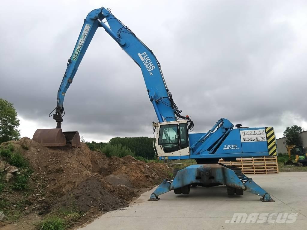 Fuchs MHL 360 Materialumschlag