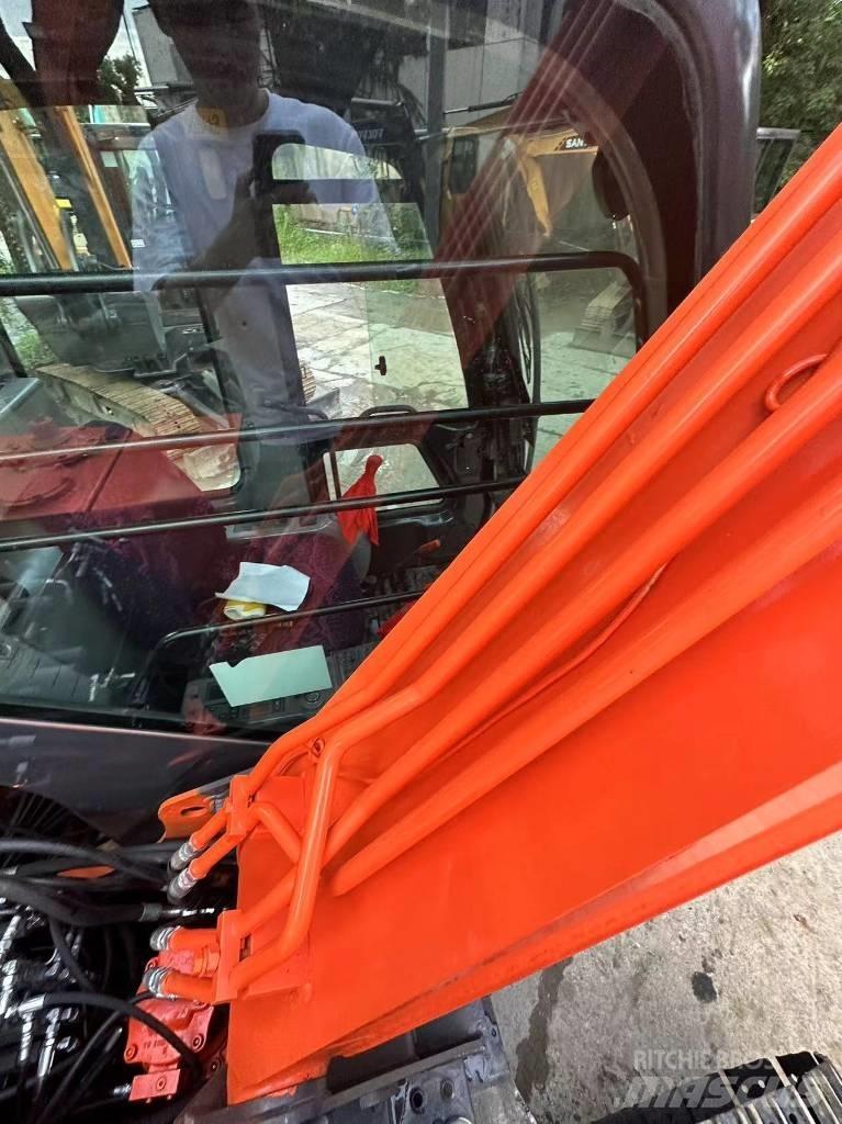 Hitachi ZX 70 Raupenbagger