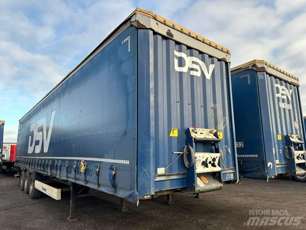 Krone SD Curtainsiderauflieger