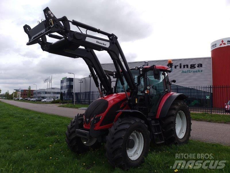 Valtra A 114 HT4 Traktoren